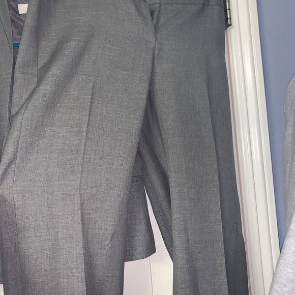 2 pcs 9&co suit separates - Picture 4 of 5